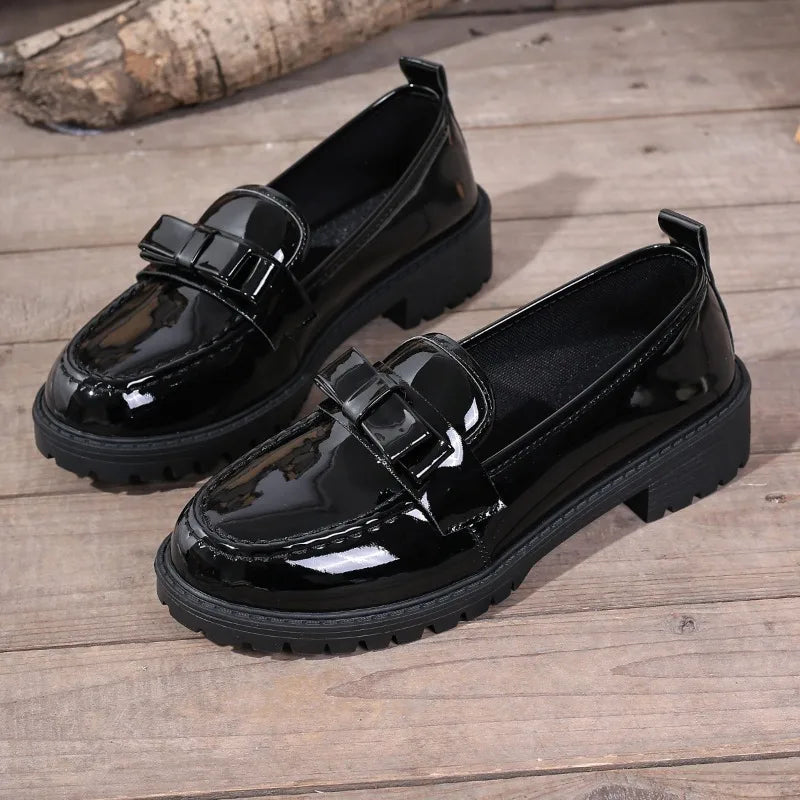 European and American Luxury Womens Leather Shoes Autumn New Outdoor Leisure Loafers Fashion Lacquer Leather Women's Shoes