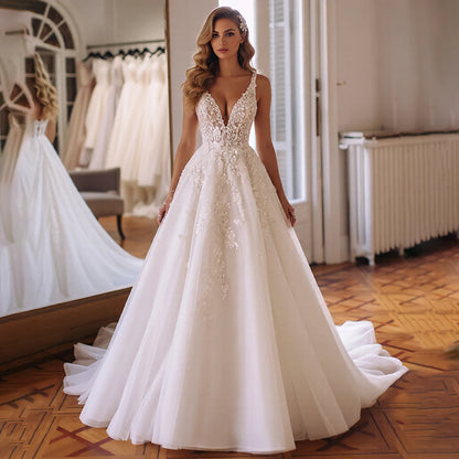 Elegant Tulle V Neck Lace Ball Gown Wedding Dresses For Bride Vestidos Novia Long Puffy Appliques Bridal Party Gown With Train