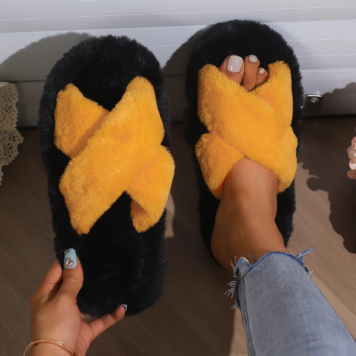 Women Open‑Toe Fuzzy Slippers Winter Autumn Thick Sole Non‑Slip Fluffy House Maternity Slippers Indoor Outdoor Wear