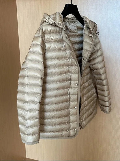2025 Autumn Winter Luxury Lightweight Short Slim 90% White Duck Down Jacket Women Hooded Detachable Sash Warm Down Coat Fashion