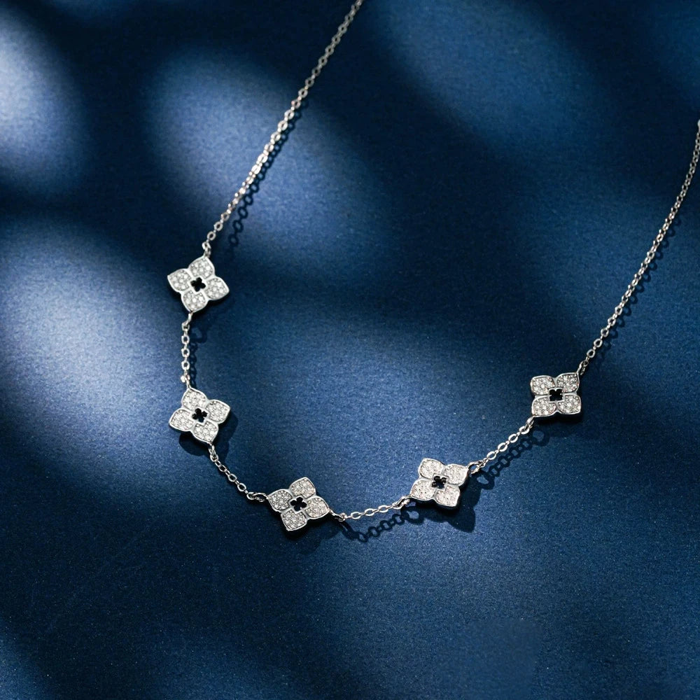 KNOBSPIN Full Moissanite Clover Necklace s925 Sterling Silver Chain Necklaces for Women Hypoallergenic Fine Jewelry Gift