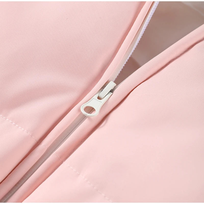 Fashion Pink Faux Fur Patchwork Hood Ski Jumpsuit Women Stand Collar Zipper Slim Pocket One Piece Suit 2026 Winter Lady Skiwears