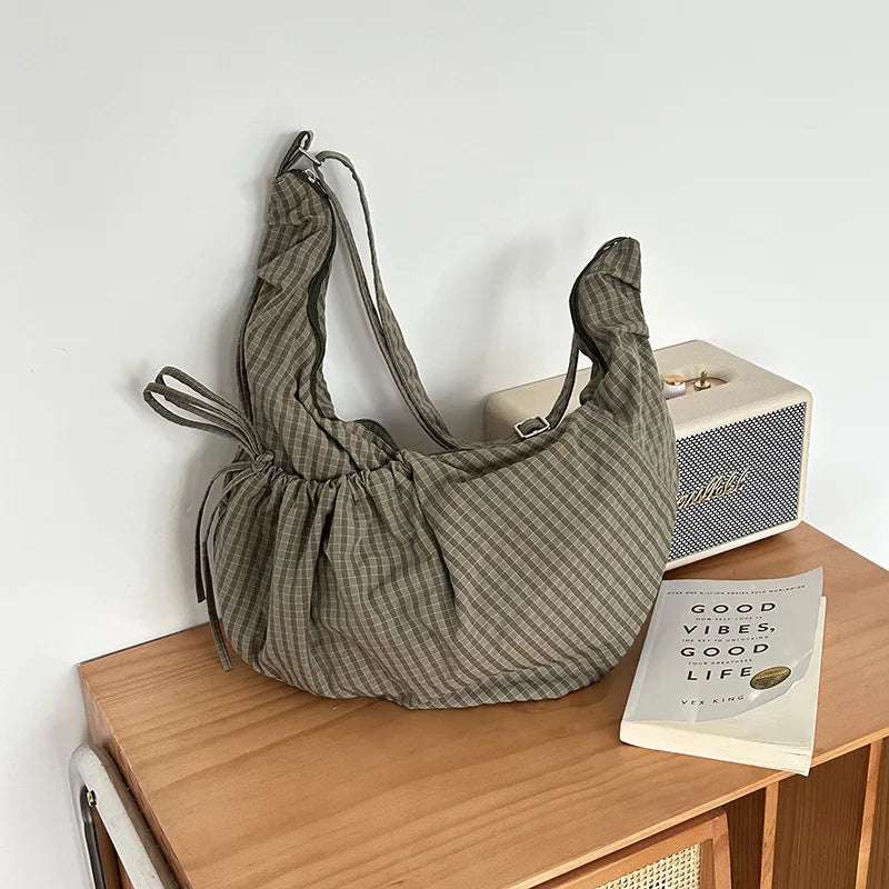 Retro Plaid Hobos Messenger Bags for Women Drawstring Pocket Nylon Dumpling Bag Large Capacity Portable Travel Shoulder Bags