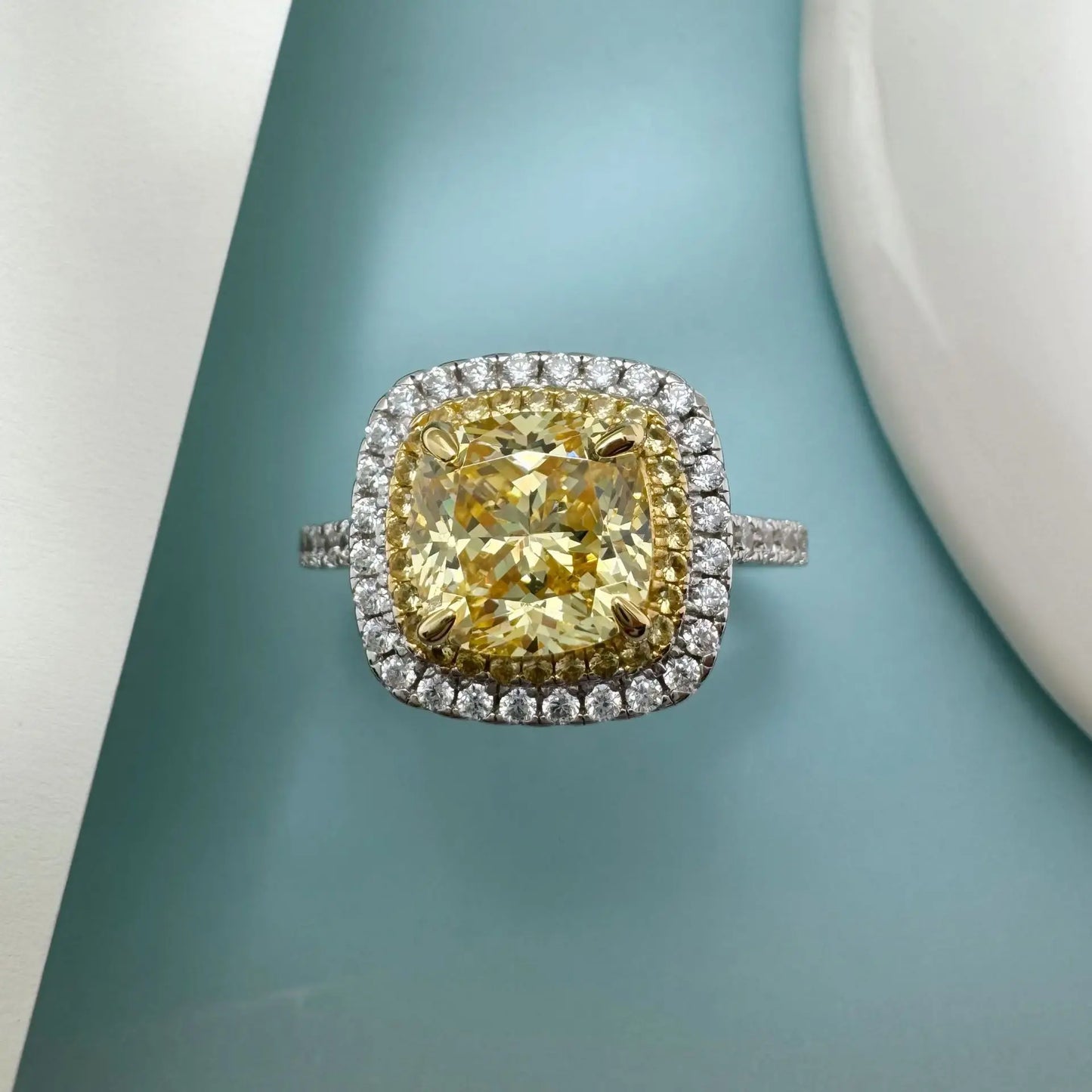 Double ring yellow diamond micro-set ring PT950 platinum, 2.5 carats, women, yellow diamond starlight effect