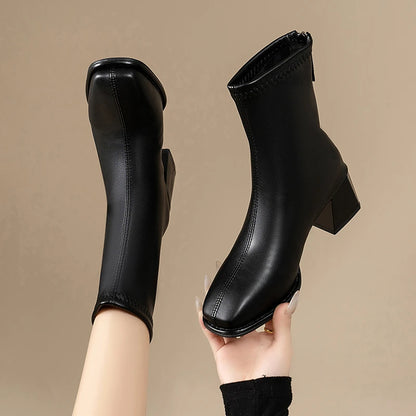 High-quality square-toe platform short boots for ladies, 2025 new fashion trend Wide heel, back zipper, large size women's boots