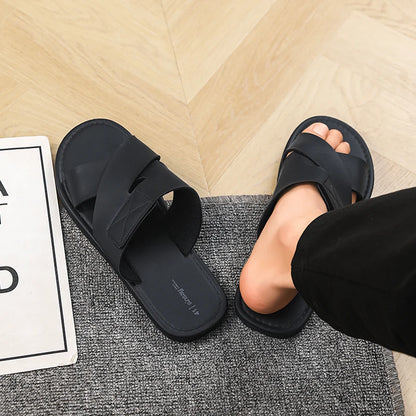 Men's slippers 2026 new summer leisure Korean fashion sports sandals light and comfortable flat bottom plus size sandals 46