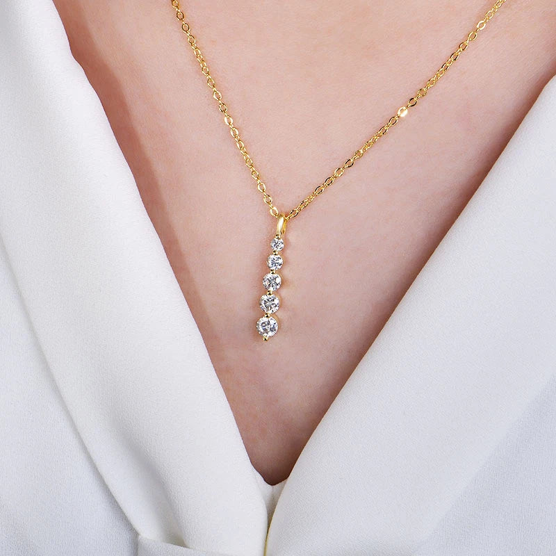 Rrjzz D Color Round Moissanite Pendant Necklace for Women 14K Gold Filled 5-Stone Lab Imitation Diamond Necklace GRA Certified