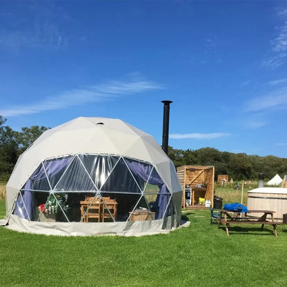 Luxury Outdoor Glamping Hotel Dome House, Hot Sale Panoramic Star Geodesic Round Tent for Summer Vacation Resort Use