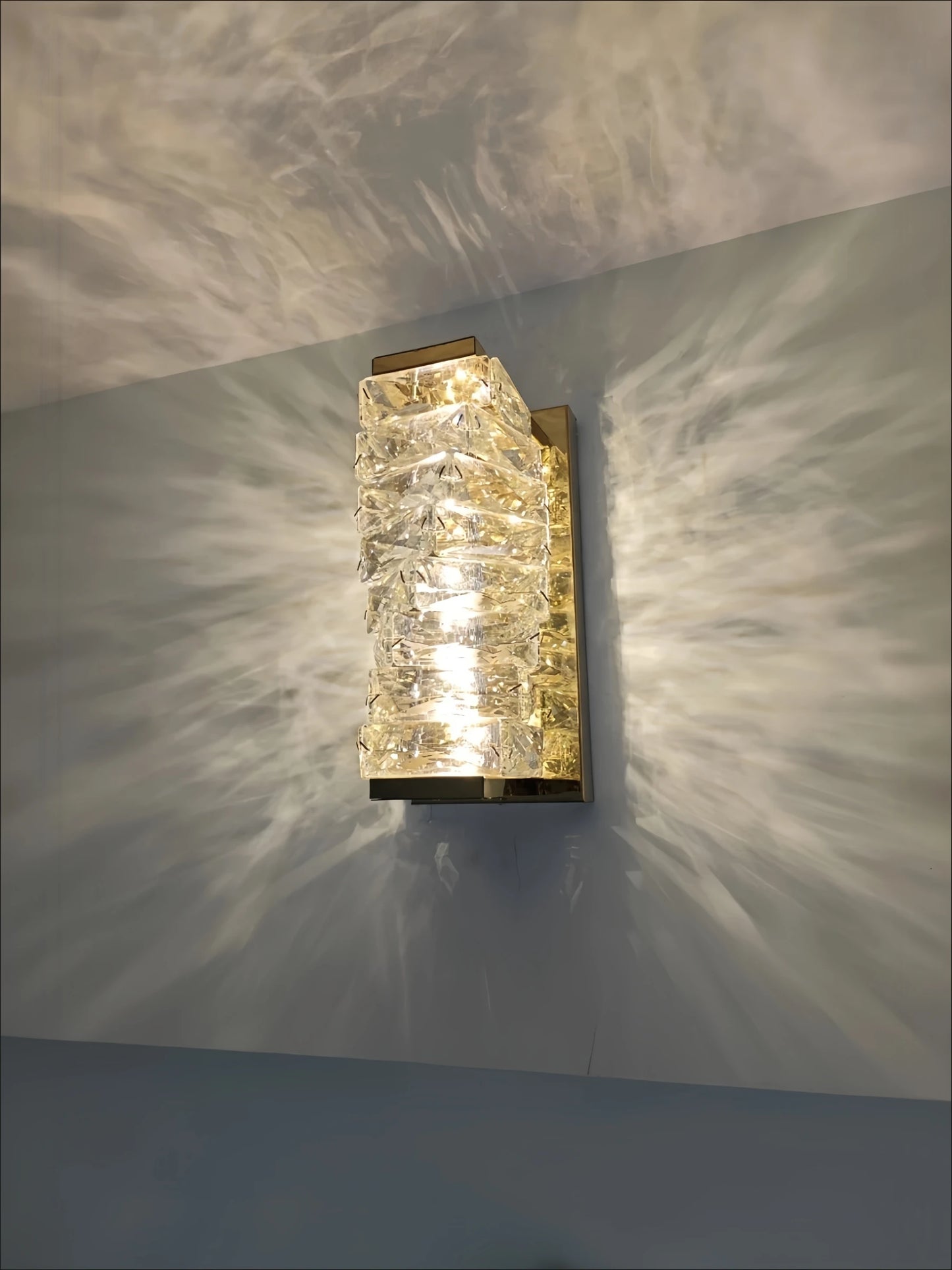 Luxury Crystal Wall Lamp Modern LED Sconce Chrome Gold Mirror Wall Light For Living Room Bedroom Aisle Indoor Decor Vanity Light