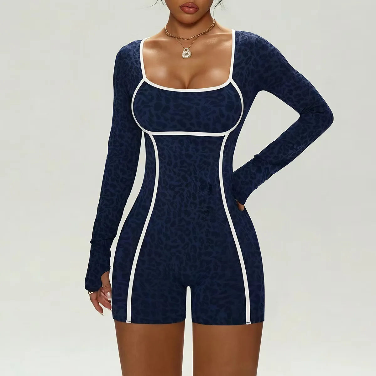 Women's Leopard Print Jumpsuit, Sexy One-Piece Long-Sleeve Bodysuit, Short Jumpsuit for Yoga & Gym, Black Streetwear