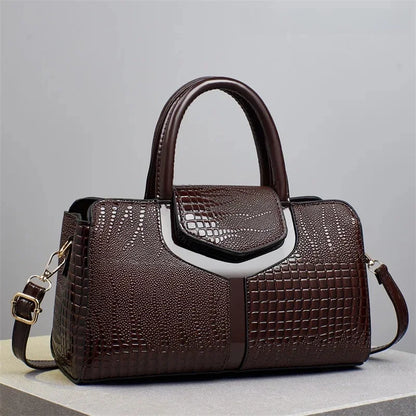 Fashionable Ladies Handbag Soft PU Leather Polyester Lining Zipper Closure Shoulder Bag Essential for Commuting Mothers Day Gift