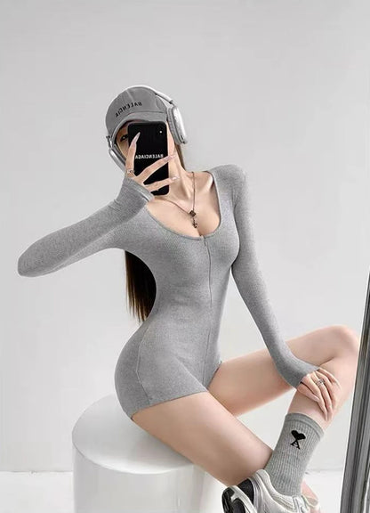 Women's Short Yoga Jumpsuits Long Sleeve Slim Fit Stretch One Piece Playsuits Sexy Fitness Female Shorts Zipper Sportwears