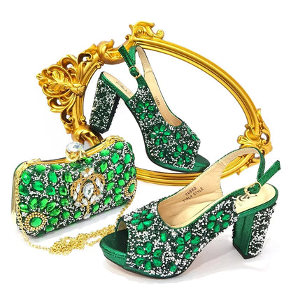 2024 Latest Italian Design African Women's High Heels Round Head Sandals Party Wedding Party Golden Color Shoes and Bags Set