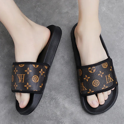Summer Men Slippers Luxury Sport Slides Outdoor Street Clogs Quick Dry Beach Sandals Male Indoor Home Shoes Loafers Flip Flops