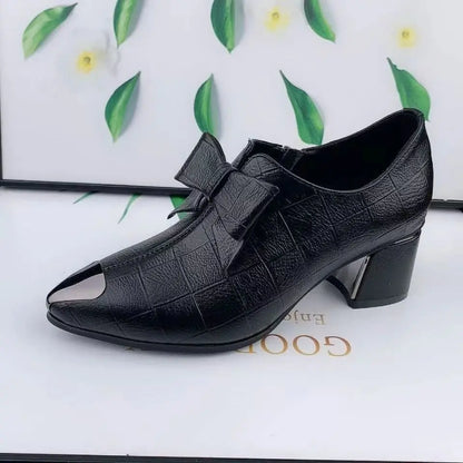 Women's Pointed Toe Sandals Luxury Breathable Mesh Bowknot Rhinestone Clear Elegant Mid-Heeled Simple Pump Shoes Mesh Sandals