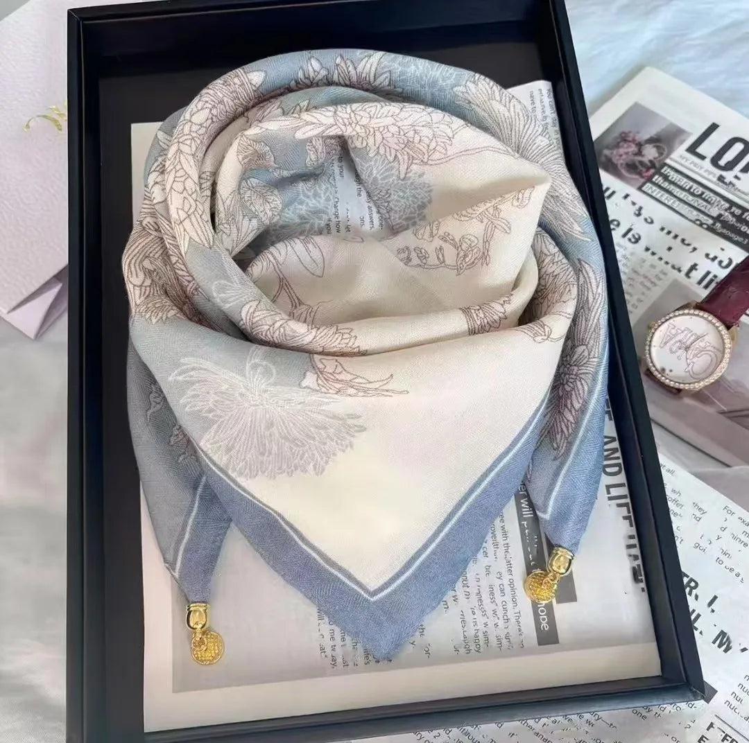 2026 new magnetic buckle silk scarf for women's small square scarf for autumn and winter warmth and cold resistance, fashionabl