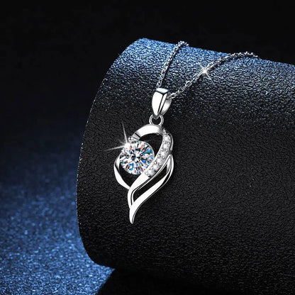 925 Sterling Silver Open Heart Pendant Necklace D VVS1 Round Cut Moissanite Love Charm Necklace For Women