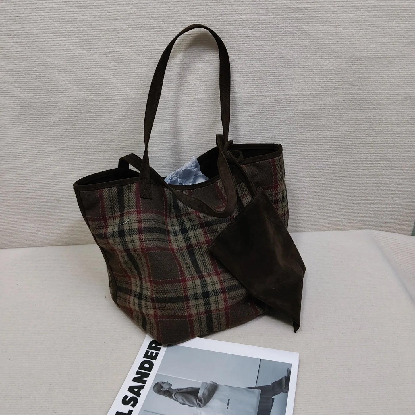 Autumn winter Women's Bag Large-capacity New Vintage Versatile Fashion  Wool Plaid Tote Student Simple Casual Daily