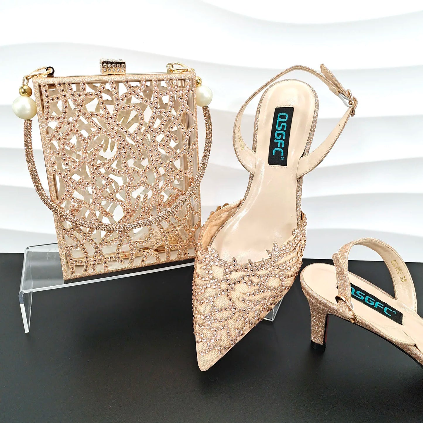 Nigerian Style Elegant Women's Party Shoes  Luxury Full of Diamonds Shoes Sky Blue Pointed High Heel Shoe Bag Set