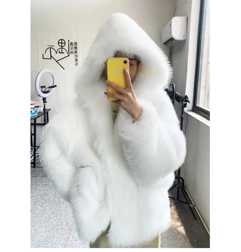 Nerazzurri Autumn Winter Oversized White Black Warm Shaggy Hairy Faux Fur Coat Women with Hood Loose Casual Fluffy Jacket 2023