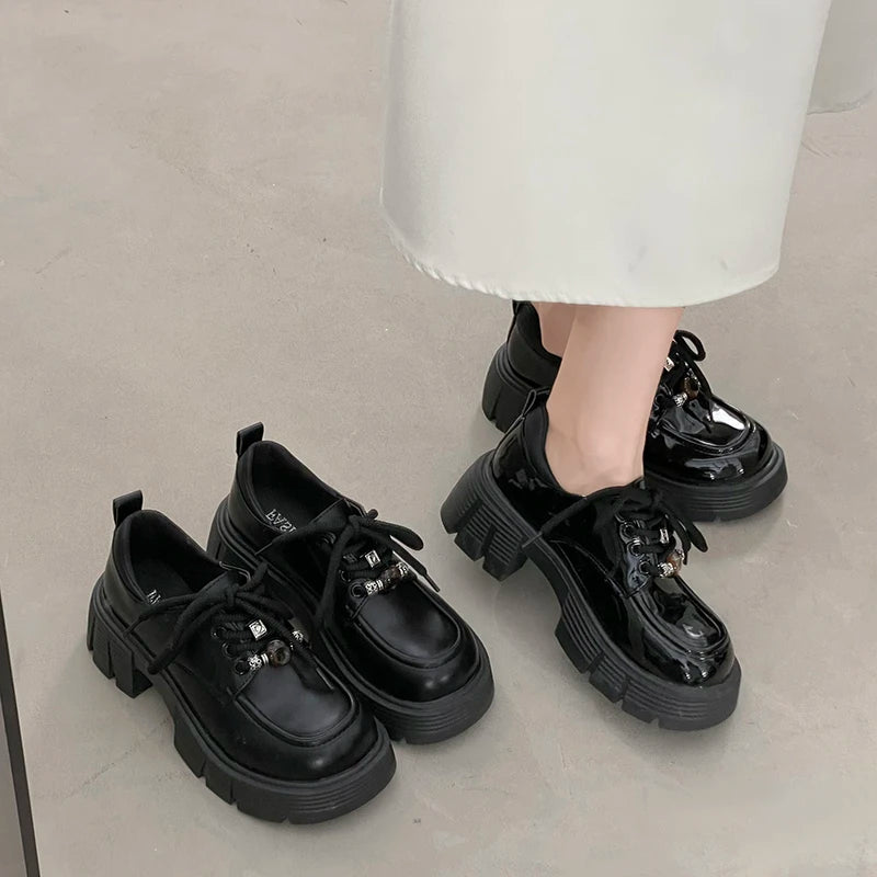 2026 Loafers Women Shoes New in Fashion Luxury Designer Thick-soled Relaxation Women Shoes Black Big Size Shoes 7657