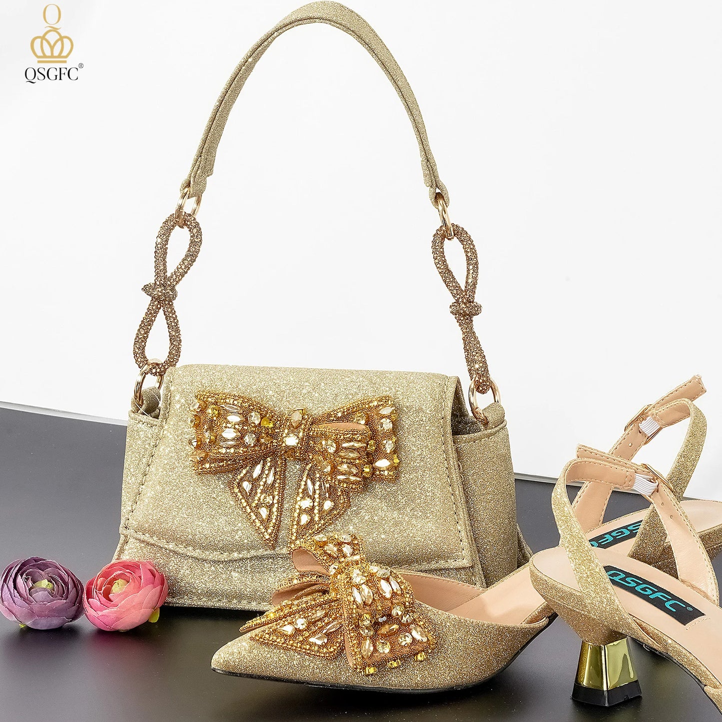 QSGFC Italian Design Red Elegant Women's Heels Fashion Crystal Bow Pointed Toe Sandals Nigeria Shoes Bag Set For Women