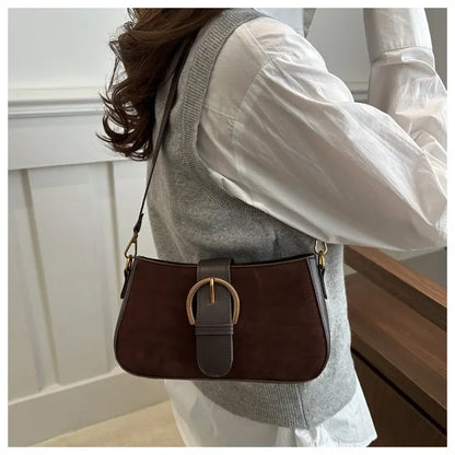 Woman Faux Suede Underarm Shoulder Bag Zipper Fastener Fashionable Cross Body Bags for Small Square Bag Suitable Daily Outfit