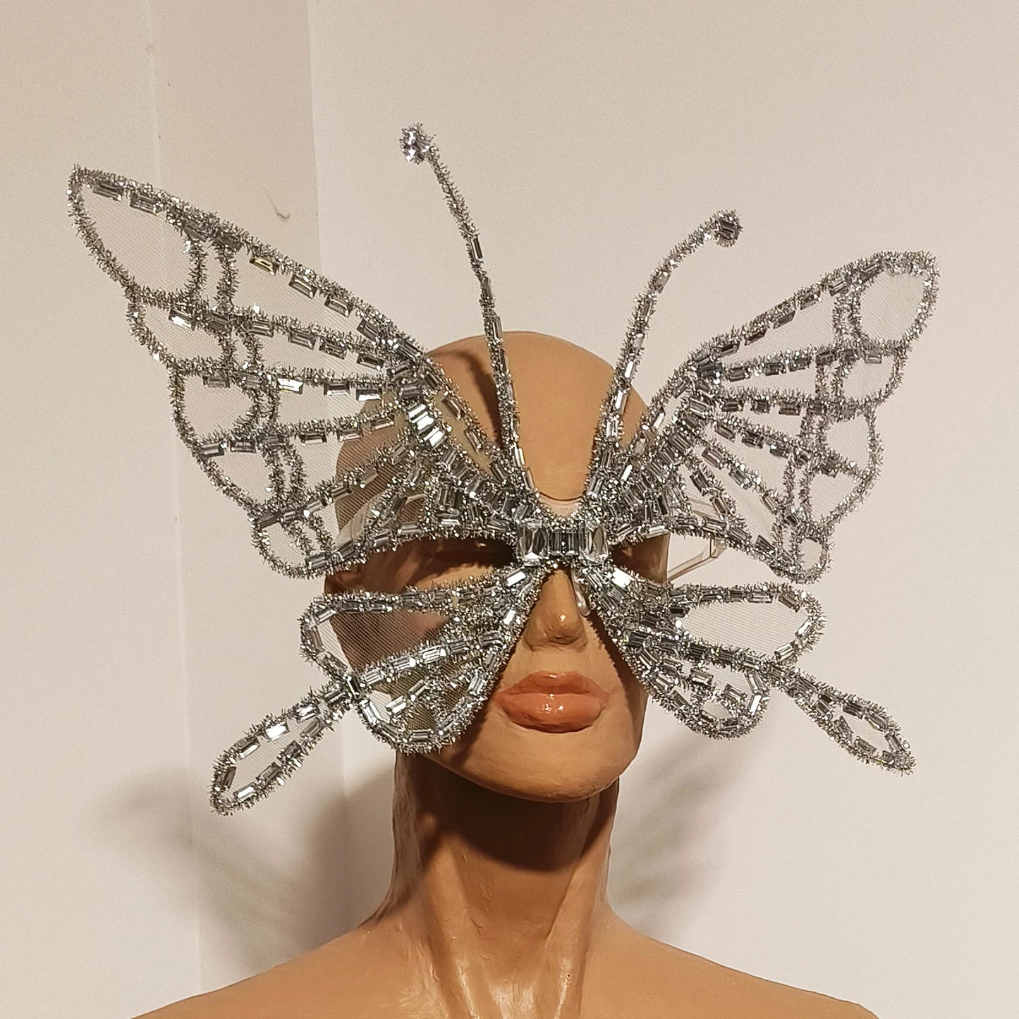 Sexy Shiny Silver Crystal Jumpsuit Transparent Mesh 3D Butterfly Rhinestone Wings Jumpsuit Birthday Party Performance Costume