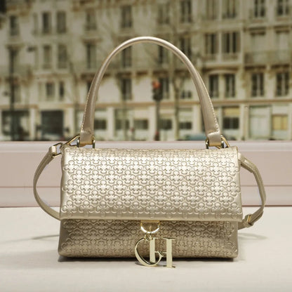 CHHC Luxury Small Batch 2026 Women Handbags Tote Shoulder Bag Versatile Fashion Crossbody Bag Retro Elegant Purse For Women