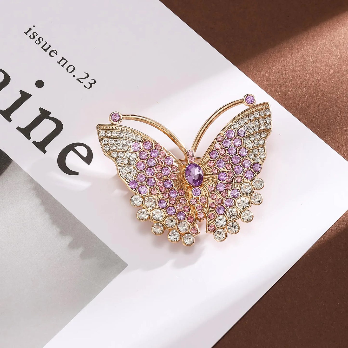 Women Rhinestone Butterfly Brooch Pin Elegant Crystal Diamond Corsage Lapel Badge for Coat Dress Accessories Luxury Jewelry