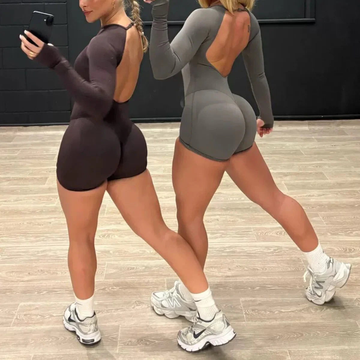 Long Sleeve One Piece Set Women Clothes Backless Gym Set Seamless Yoga Set Bodysuit Workout Shorts Romper Jumpsuit Sportswear