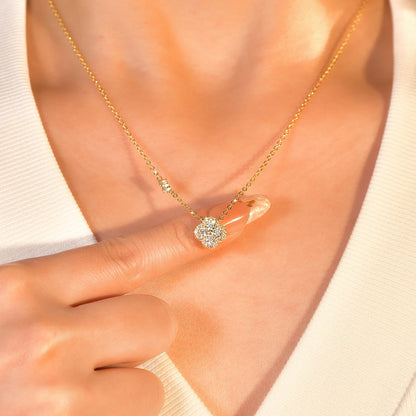 OXTAO 14K Gold Filled Clover Pendant Necklace 3mm D Color VVS1 Sweet Moissanite Four-leaf Flower Jewelry for Women Girls Birthday Gift