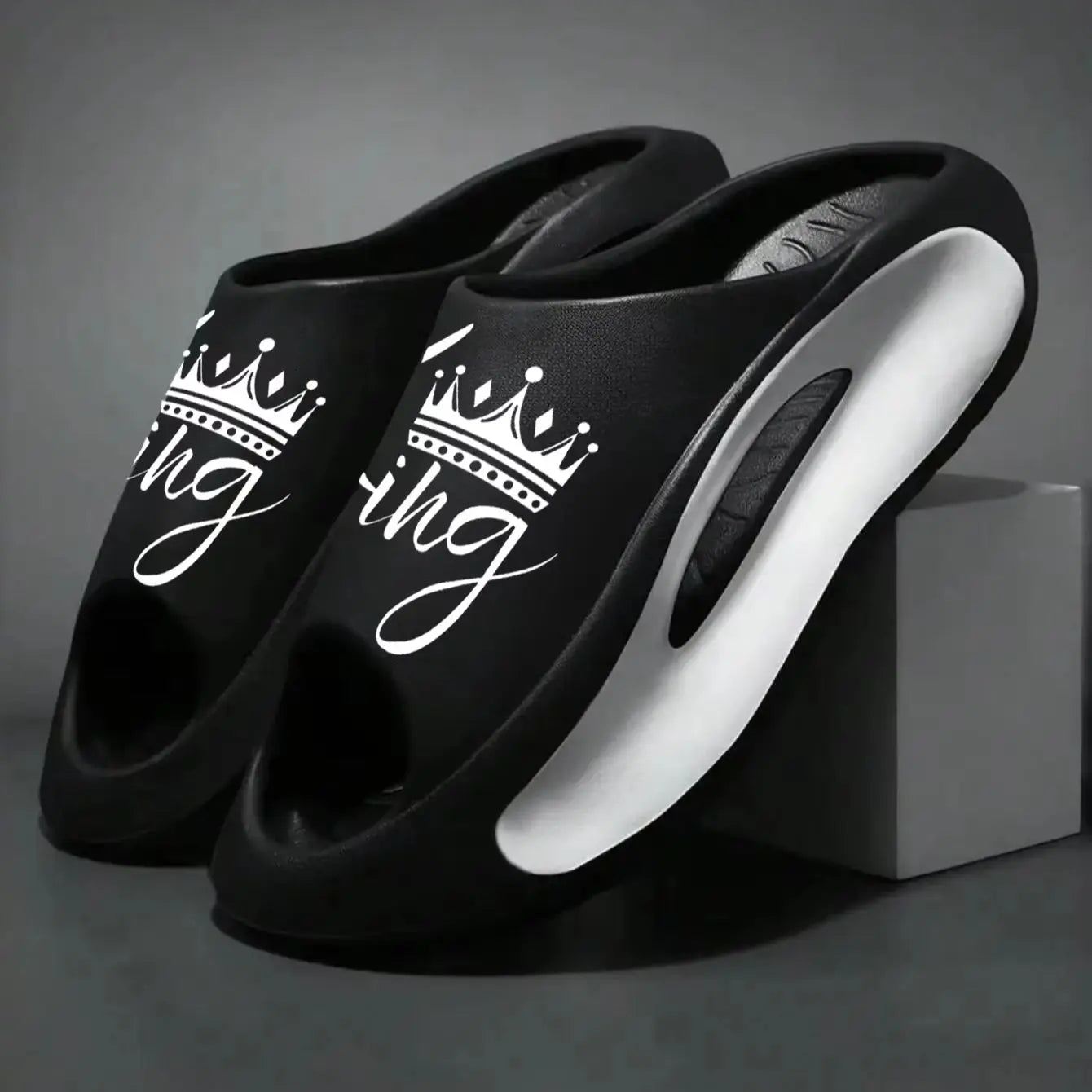 Summer Casual Innovative Design King Unisex Slippers Eva Soft Sole Lightweight Home Slippers High-Quality Exclusive Brand Slippers