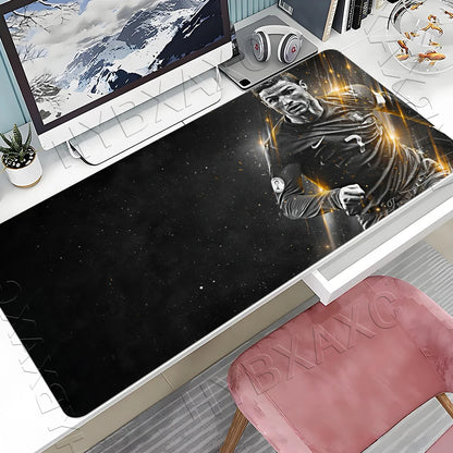 CR7 Football Star R-Ronaldo Mouse Pad Cartoon Lockedge Large Gaming Pad Computer Gamer Keyboard Mat Desk Mousepad PC Desk Pad