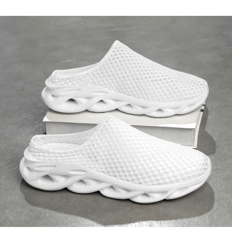 Men Slippers Summer Breathable Home Indoor Slippers Men Flats Thick Bottom Lightweight Slides Fashion Outdoor Walking Shoes