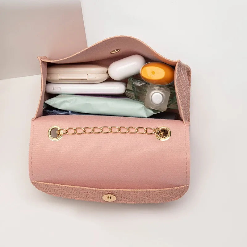 Leisure small square bag autumn and winter new women's bag wholesale simple handbag embossed chain bag cross-border bags