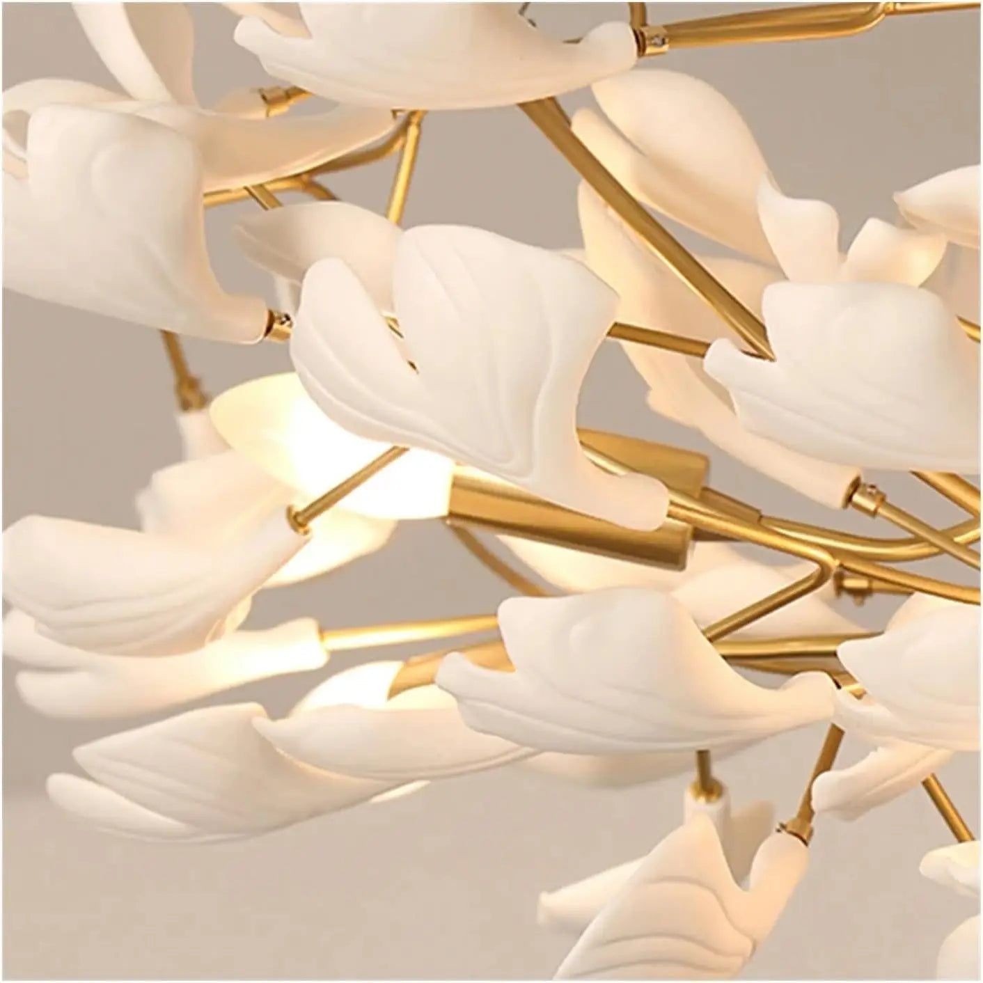 High Ceiling Ginko Leaf Chandeliers for Duplex Staircase Long Gold Leaf Pendant Hanging Chandelier for Vila Table Lobby Hotel