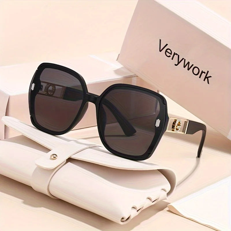 1PC Women's Classic Retro Square Fashion UV-Blocking Sunglasses High-End Eyewear Perfect Gift Choice