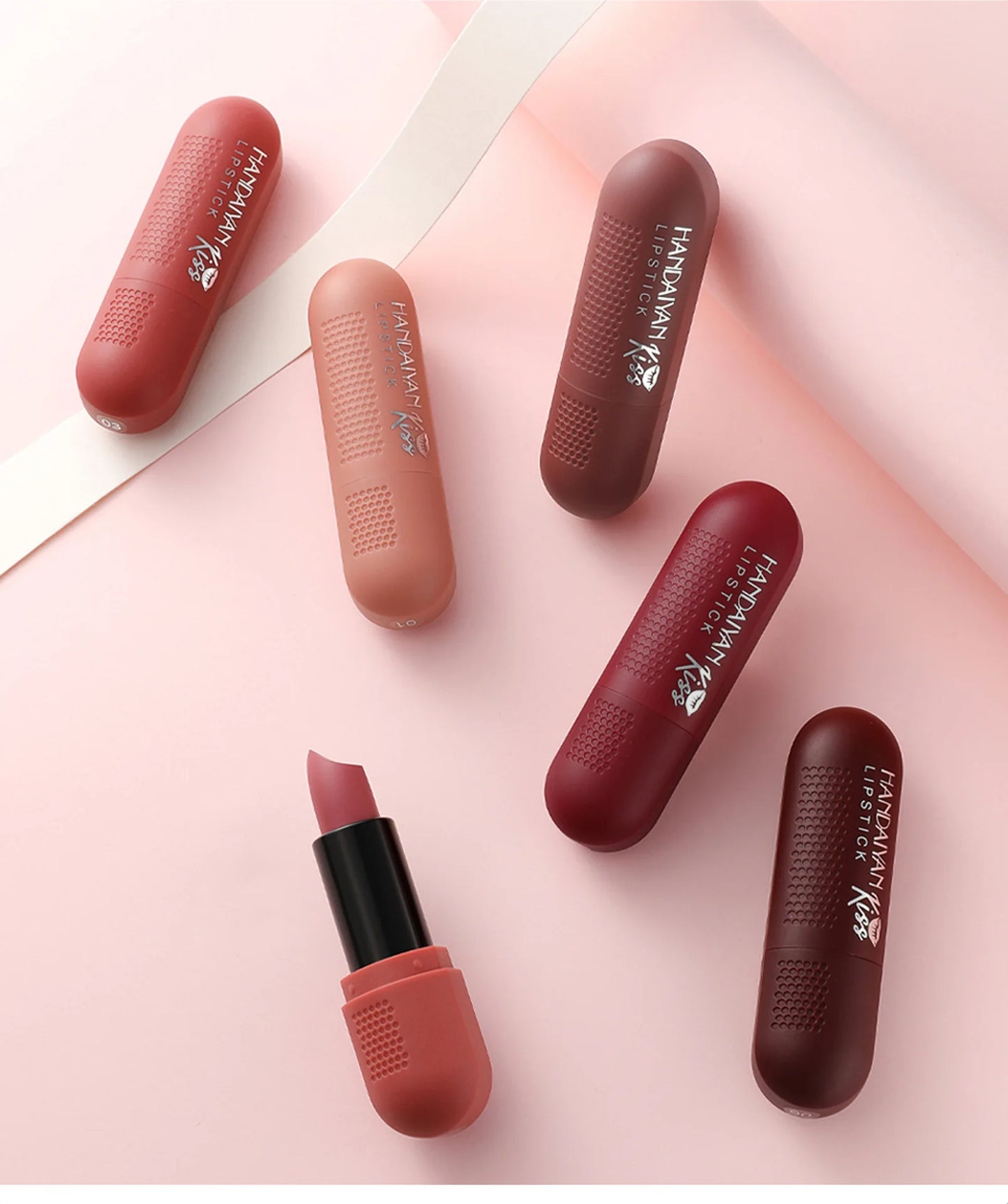 6 Colors Matte Lipstick Set for Women Long Lasting Velvet Texture Non-Drying Radio Tube Makeup Lipsticks Set Gift Box Included