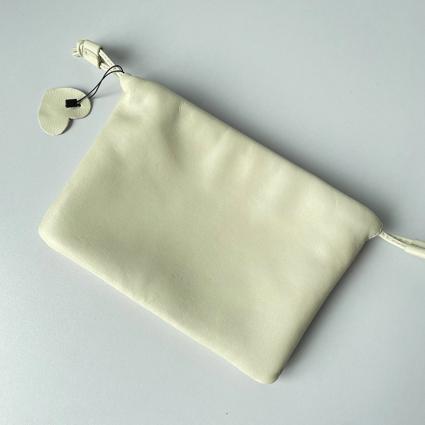 Sheepskin Drawstring Cloud Bag 2025 Summer New Design Soft Genuine Leather Handbag Shoulder Bag Fashionable Women Crossbody Bag