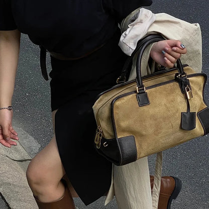 2026 Luxury Brand Genuine Leather Women Shoulder Fashion Gold Lock Handbags Women Top Quality Cowhide Square Bowling Bags Woman