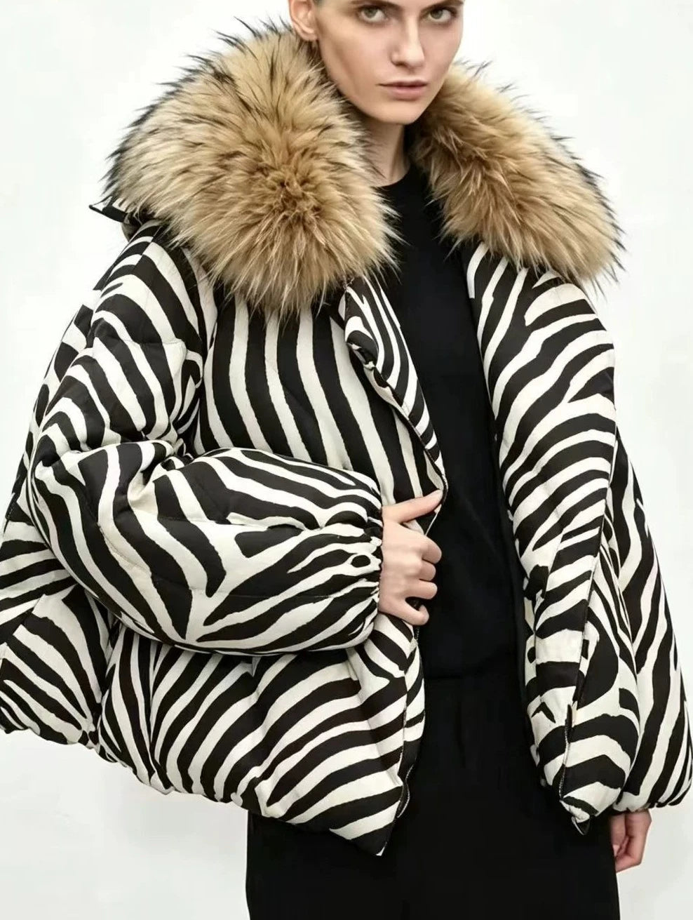 Autumn and Winter New Women's Down Jacket Loose Short Splicing Leopard Pattern Jacket
