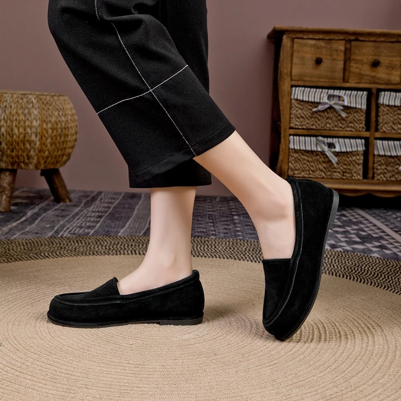 Winter Shoes Women's 2026 New Wool One-piece Women's Loafers Low Heel Fashion Casual One-Foot Slip-on Warm Ladies Shoes