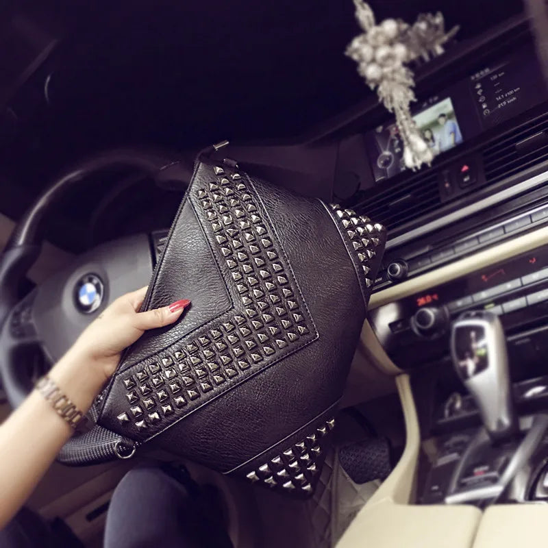 Envelope Clutch Bag for Women Luxury Design Handbags Fashion Rivet Party Evening Clutches For Ladies Shoulder Bag A4 Briefcase