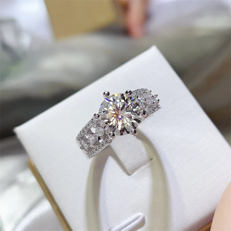Luxury white gold solid platinum PT950 3 carat D color moissanite pigeon egg women's ring Seiko diamond ring