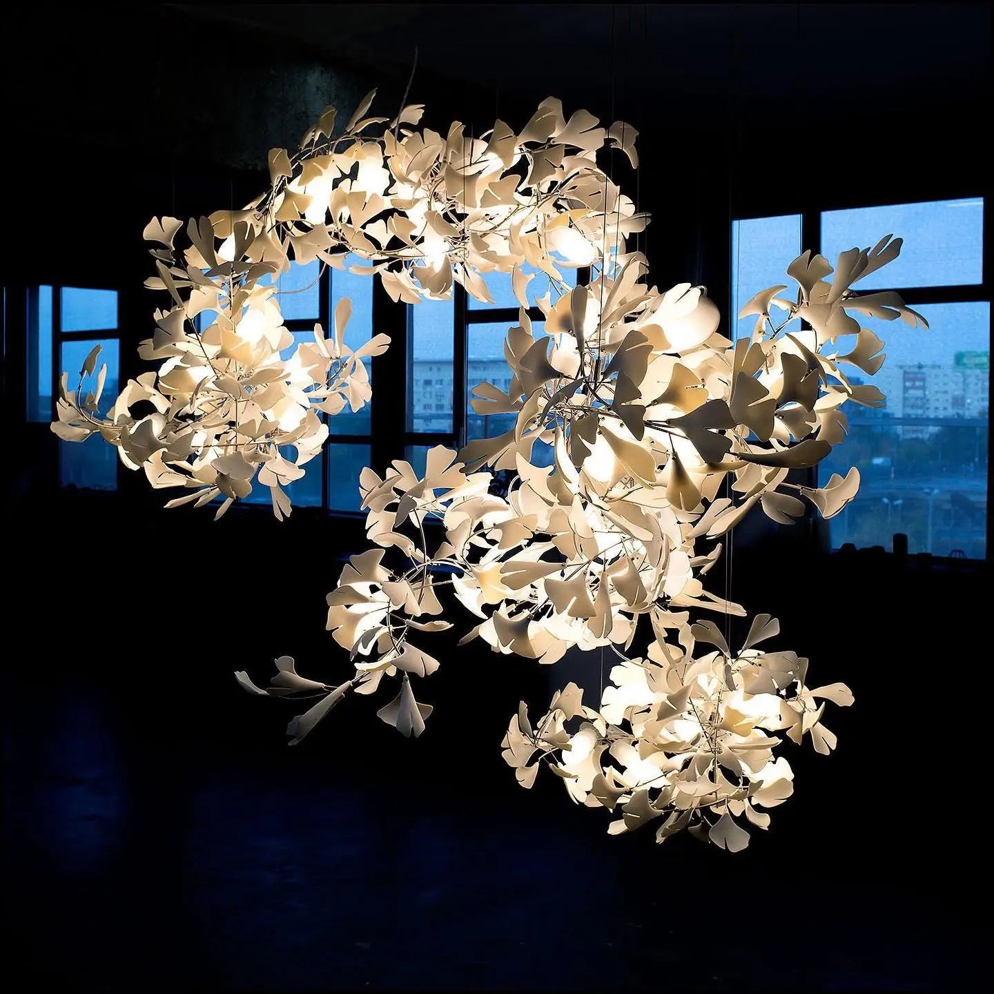 Ginkgo Leaves Loft Hanging Chandelier Light For High Ceiling Staircase Living Dining Room Modern White Porcelain Leaf Chandelier