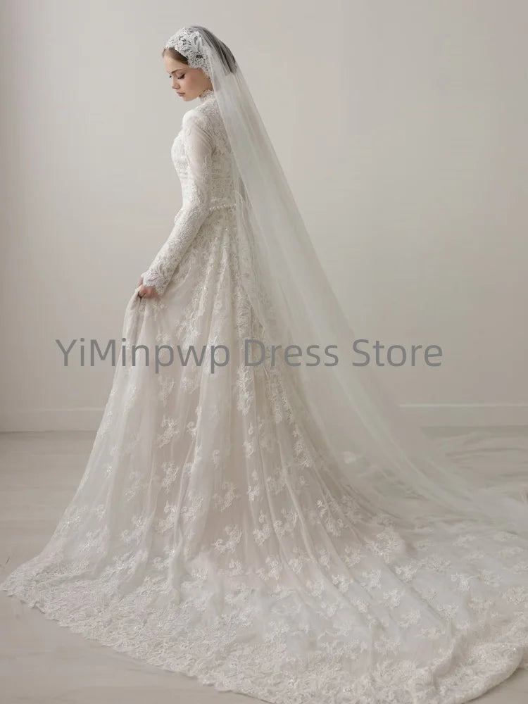 Modest Lace Wedding Dresses with High Collar Long Sleeve A-Line Sweep Train Bride Dress Bridal Gown vestidos de novia Customized