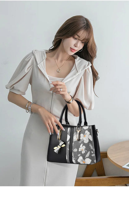 Luxury Brand Designer Women'S Handbag Large Capacity Casual Shoulder Bag Fashionable Crossbody Bag Classic Commuting Tote Bag
