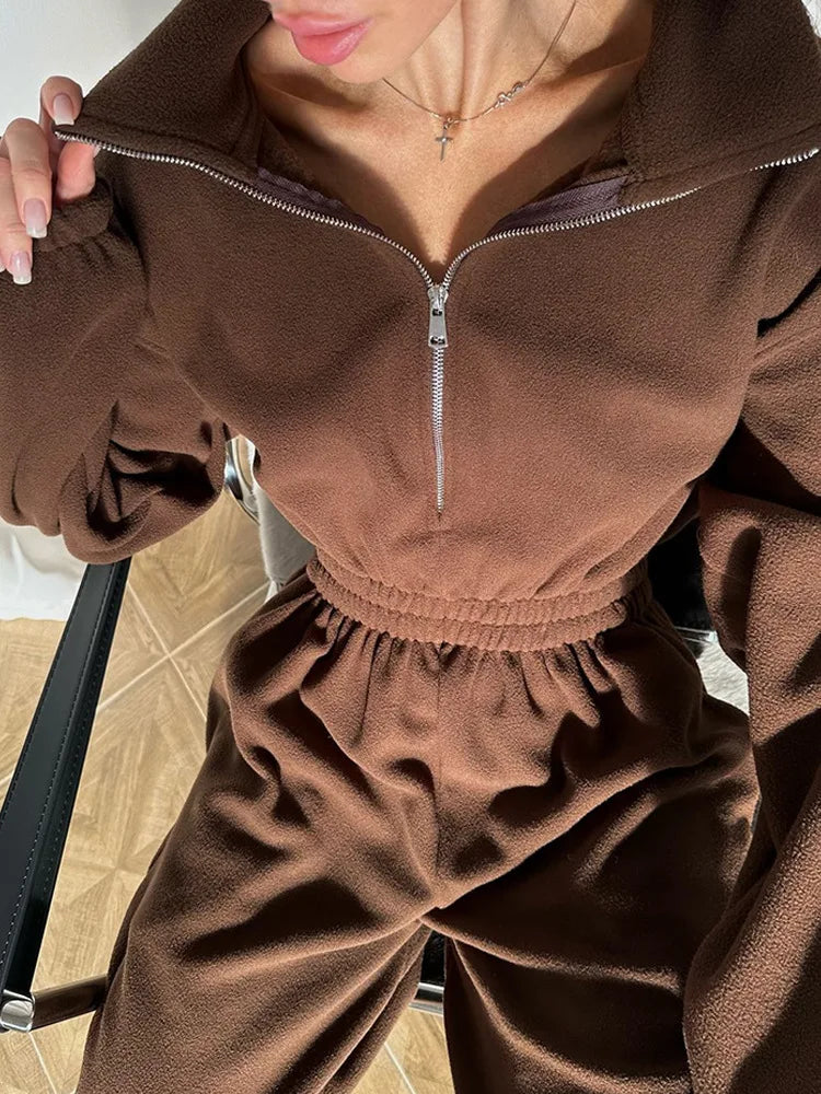 Sports and Leisure Contrast Color Jumpsuit Fashion Trend Street Jumpsuit Women’s Suit New Women Clothing