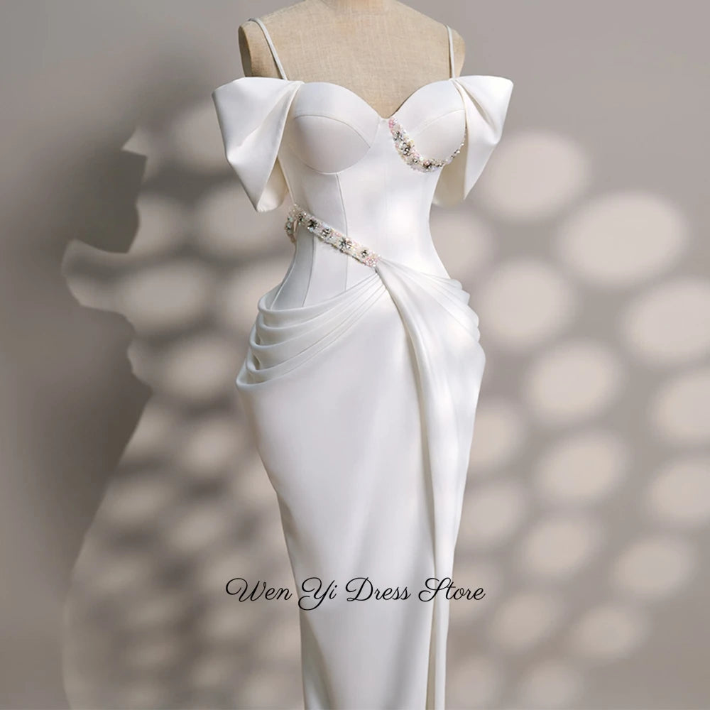 Classic Satin Evening Dress Customized Mermaid Strapless Off the Shoulder Celebrity Gowns Sparkly Crystal Homecoming Dresses